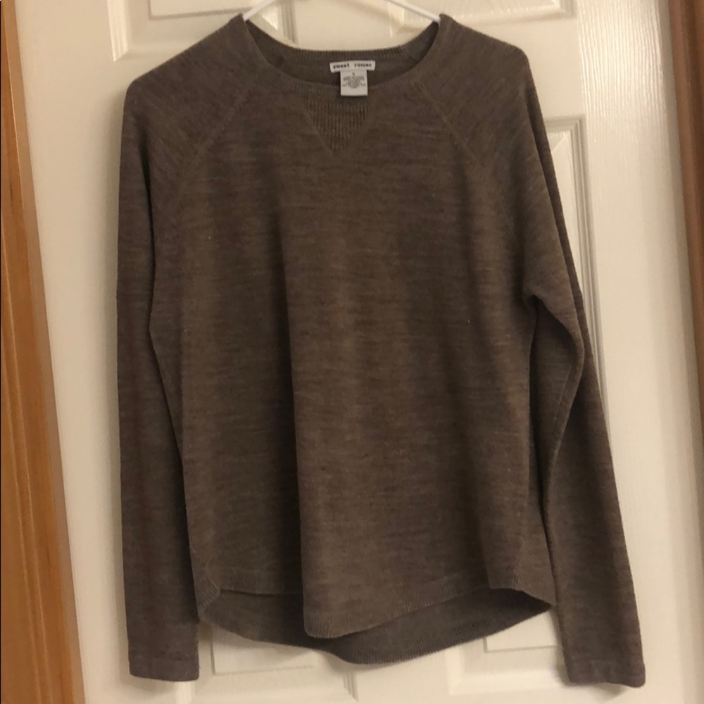 Brown sweater